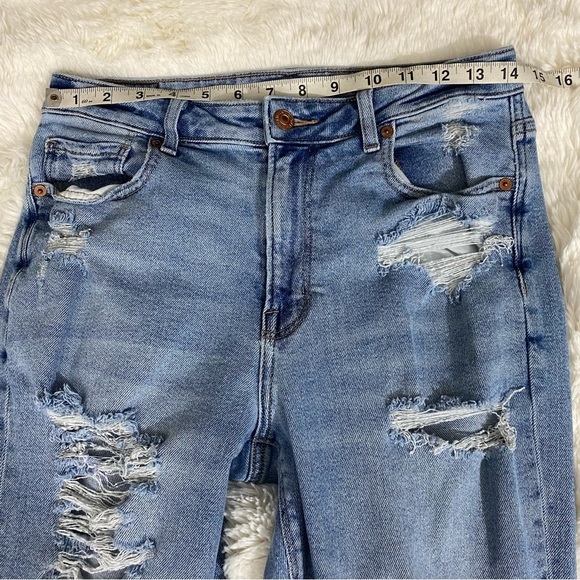 American Eagle Mom Jeans Distressed Stretch Size 6 - Picture 5 of 11